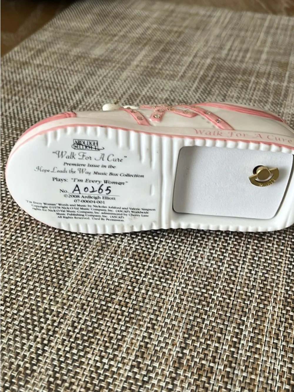 Collectible porcelain shoe